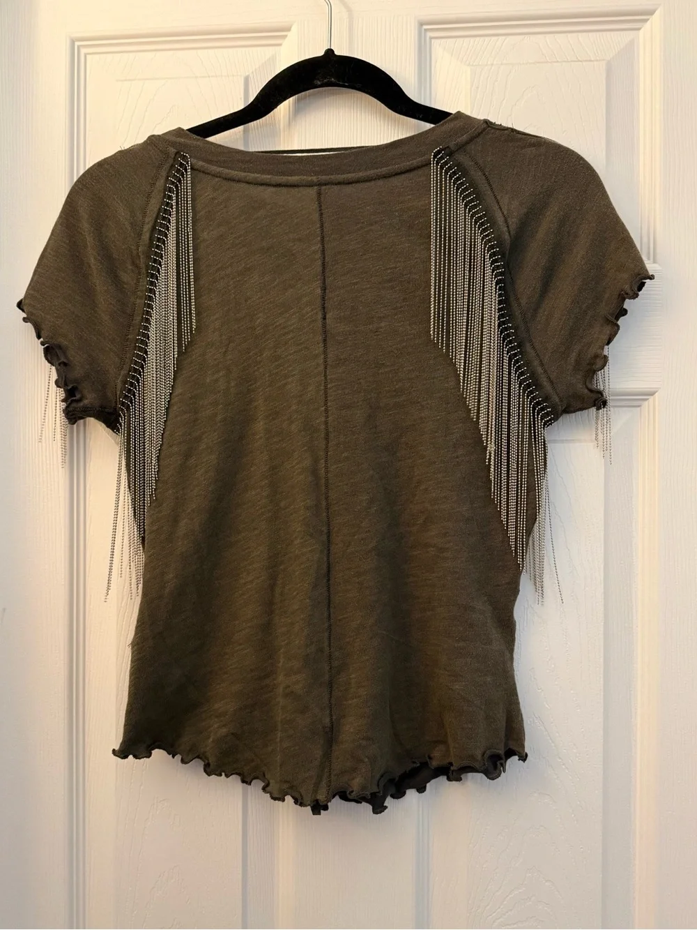 Free People “Vintage Grey” Short Sleeve Top with Chain Fringe Detail NWT size M
